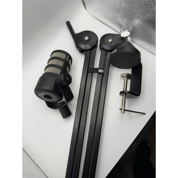 Rode PodMic Podcasting Microphone & PSA1 Studio Arm Mic Bundle - Picture 9 of 11